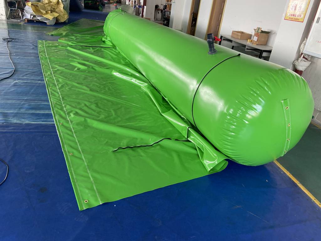inflatable dam for flooding
