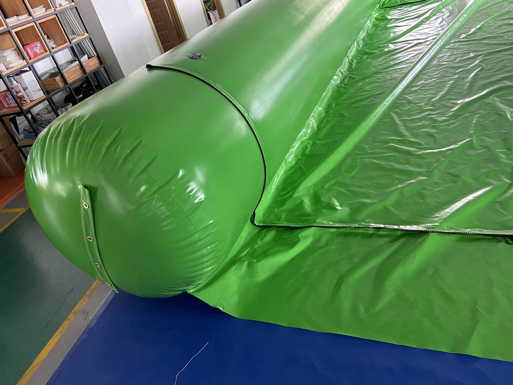 inflatable dam for flooding